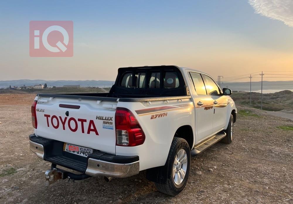 تويوتا هايلوكس